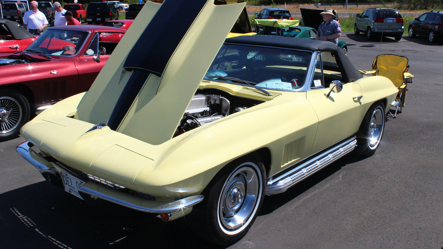 Corvette Generations/C2/C2 1967 Yellow.JPG